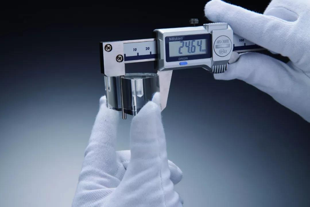 日本三豐數顯管壁厚度卡尺 日本三豐數顯管壁厚度卡尺